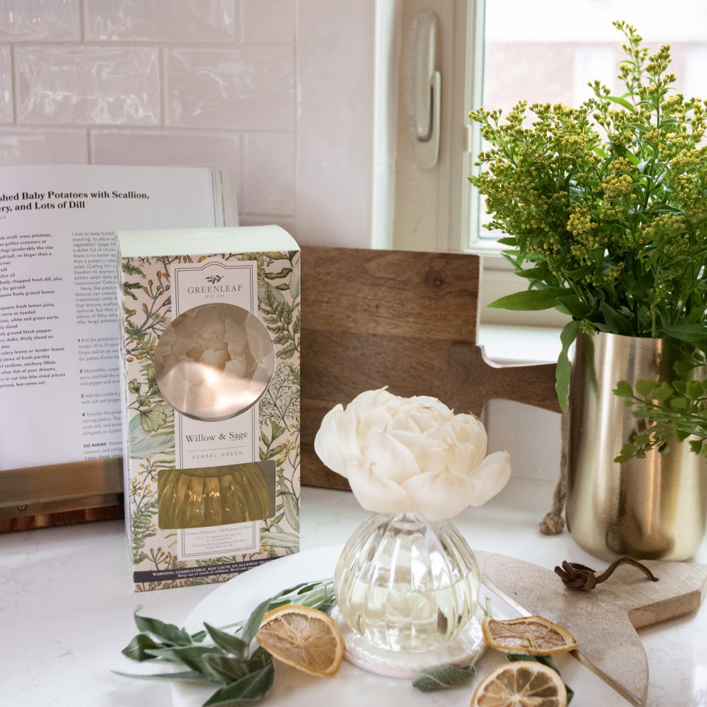 Shop Flower Diffusers | Greenleaf Gifts