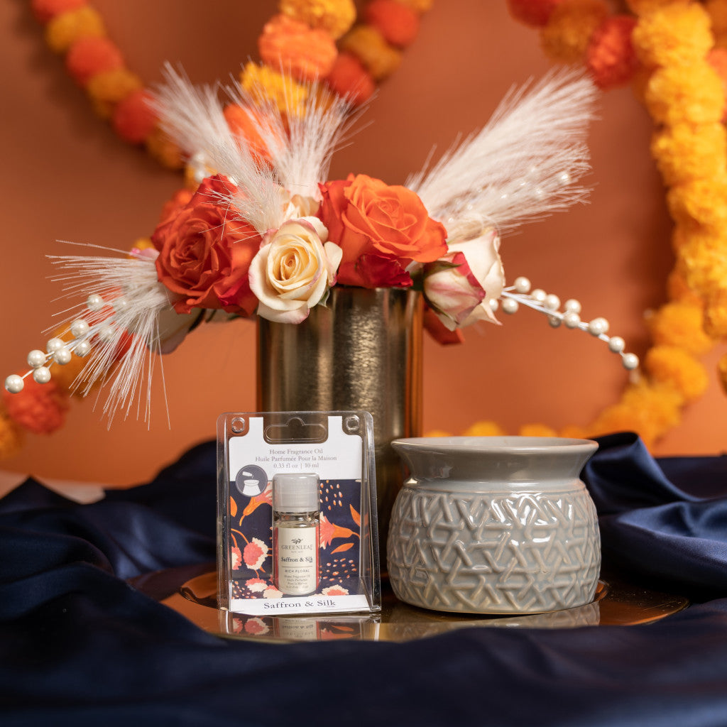 Saffron & Silk Home Fragrance Oil – Greenleaf Gifts